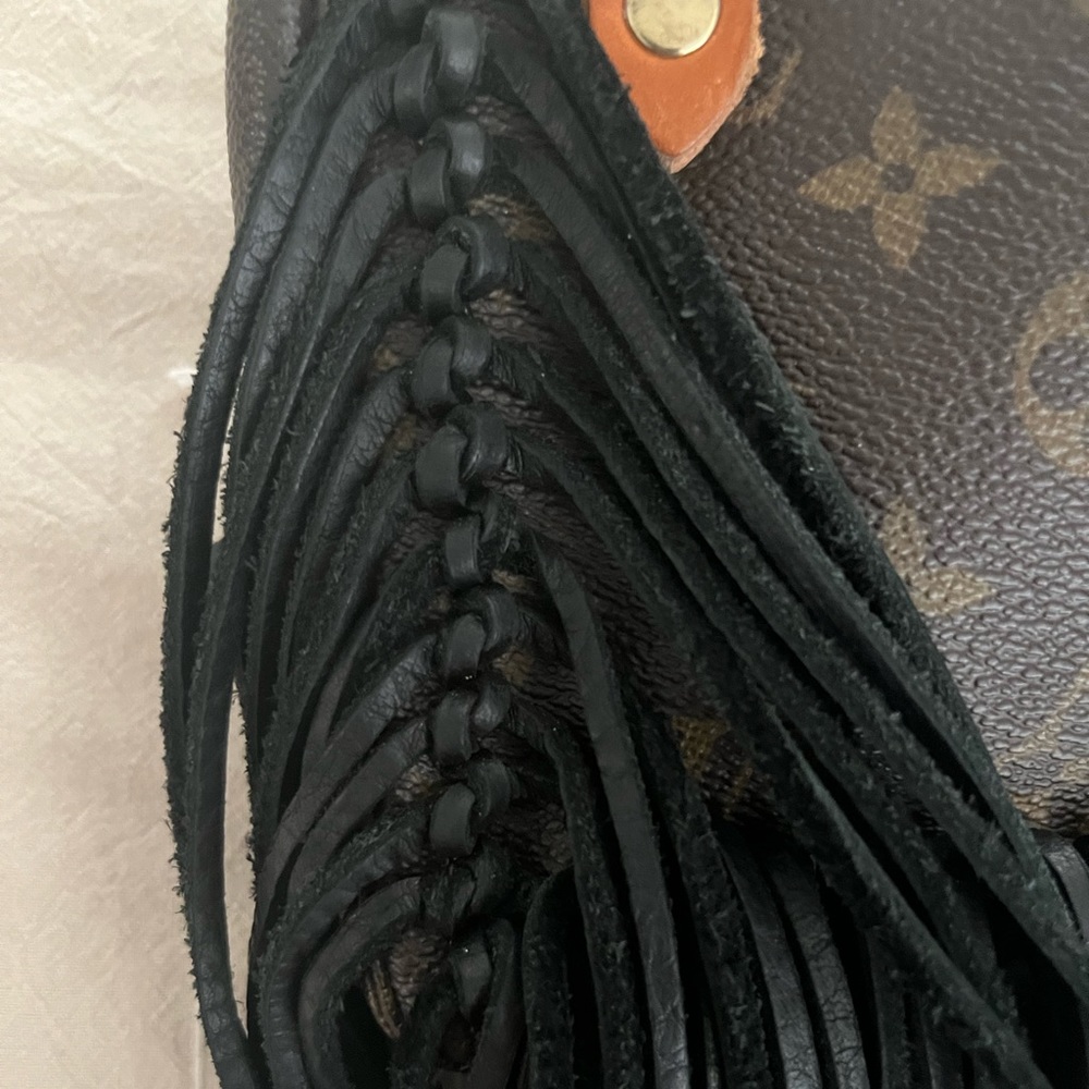 Louis Vuitton black fringe purse - Picture 11 of 14